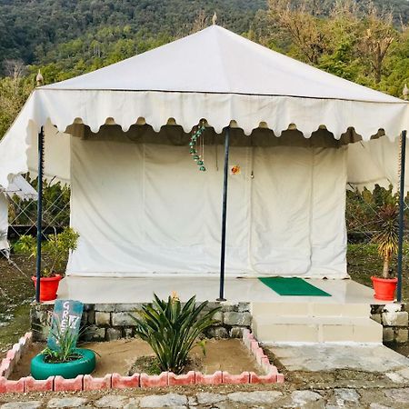 Tatva Bir Tents And Hotel Kangar Exteriér fotografie