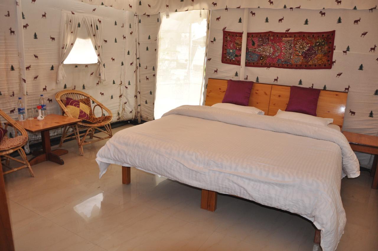 Tatva Bir Tents And Hotel Kangar Exteriér fotografie
