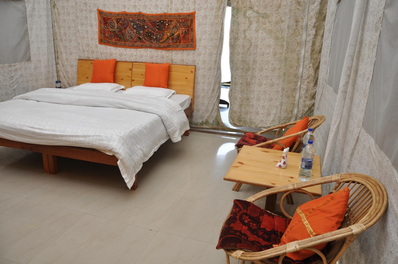 Tatva Bir Tents And Hotel Kangar Exteriér fotografie